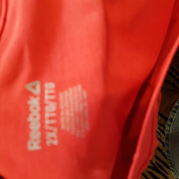 Reebok 2xl graphic  ninjaminions active tee 2xl athletic  plus size active tee - Picture 3 of 7